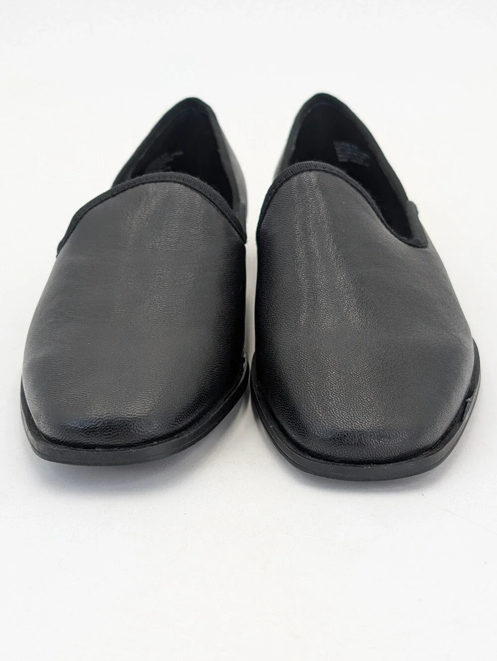 Chelsea & Violet | Shoes | Chelsea Violet Louisa Sz 85m Women Black ...